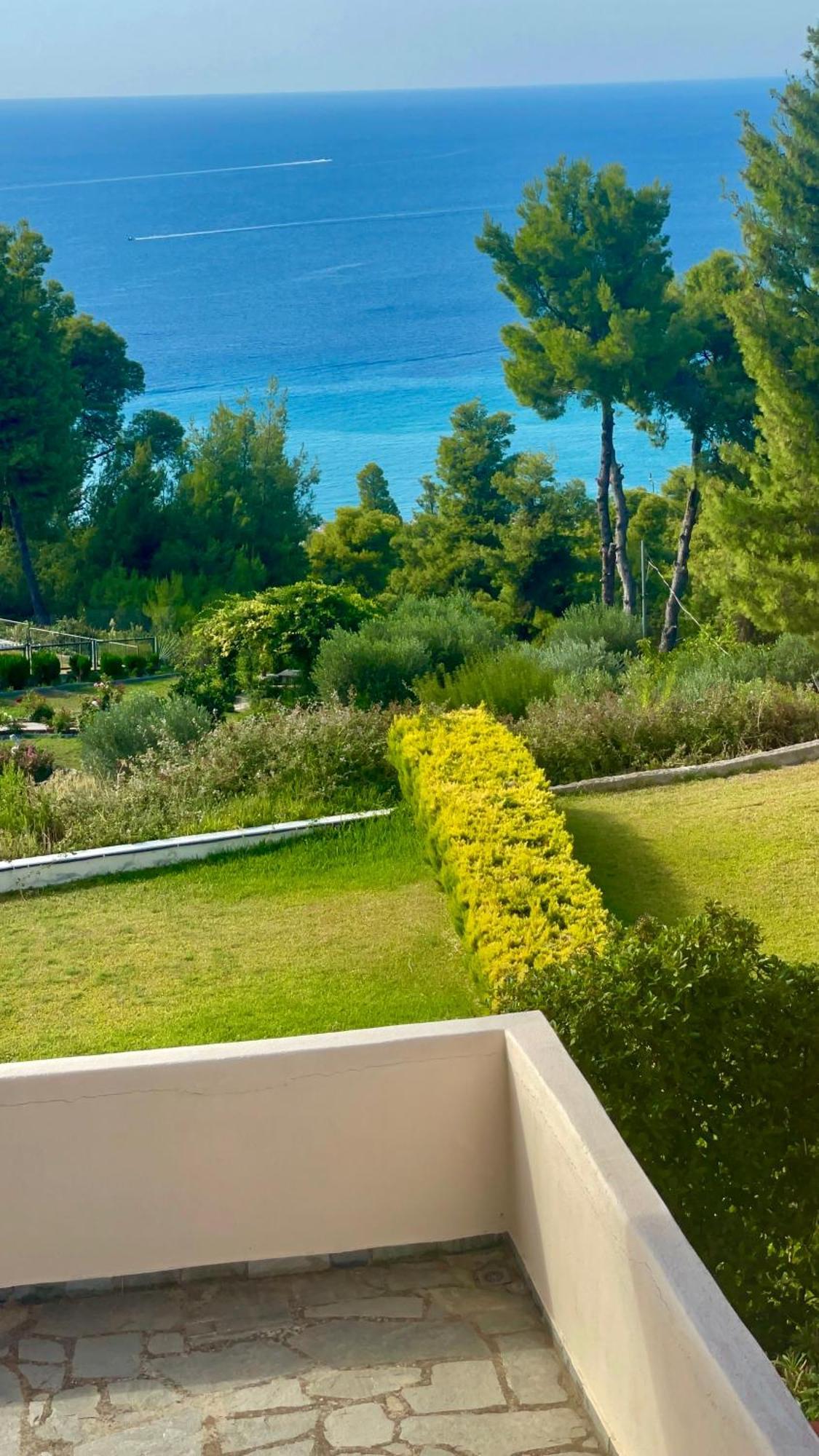 Summer House With Amazing View Possidi Exterior foto